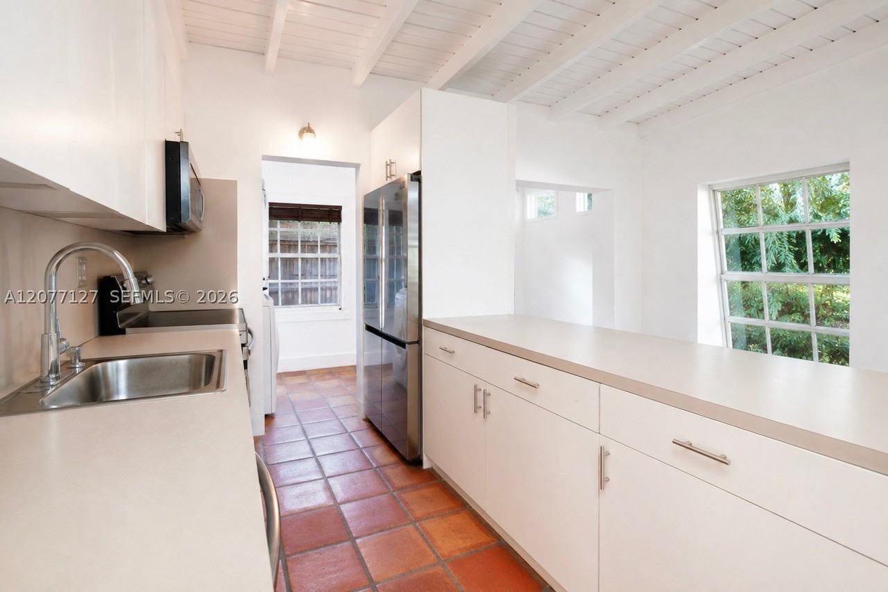 4134 Ventura Ave - Photo 3 of 25