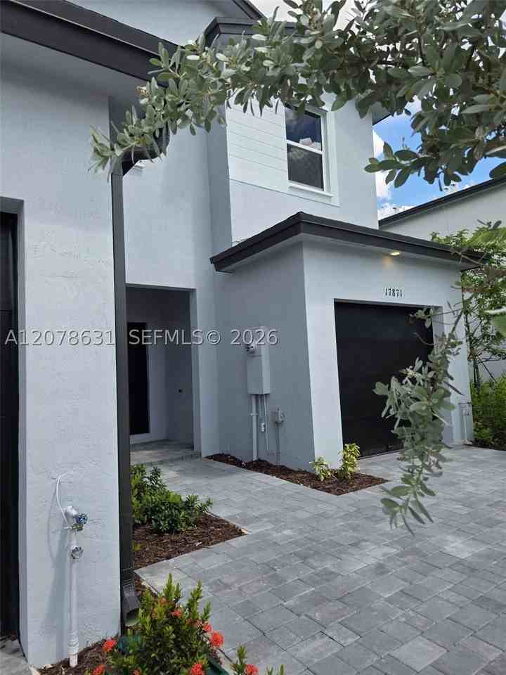 17875 Sw 359th Ter #17875 - Photo 2 of 45