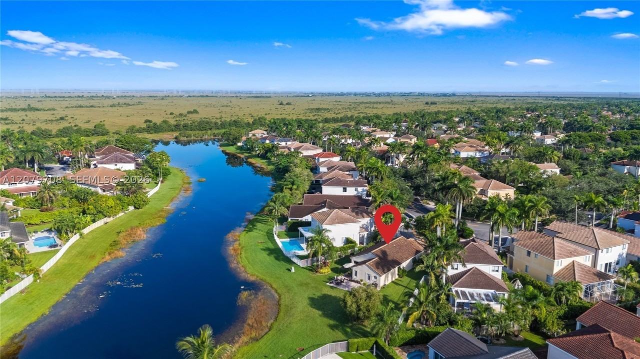 1416 Canary Island Dr - Photo 3 of 45