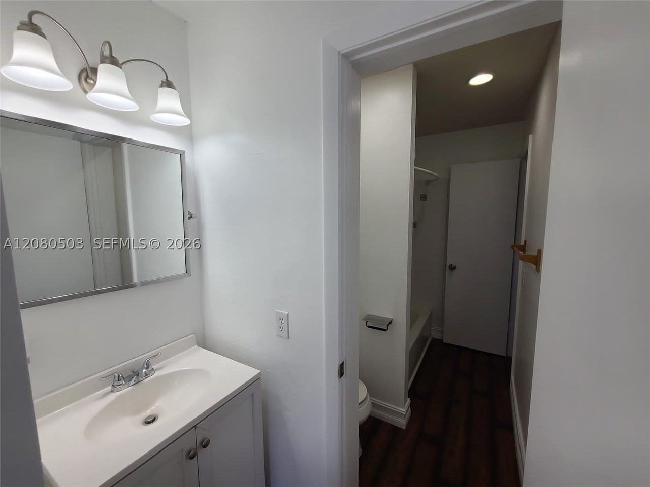 173 Sw 3rd St #173 - Photo 7 of 14