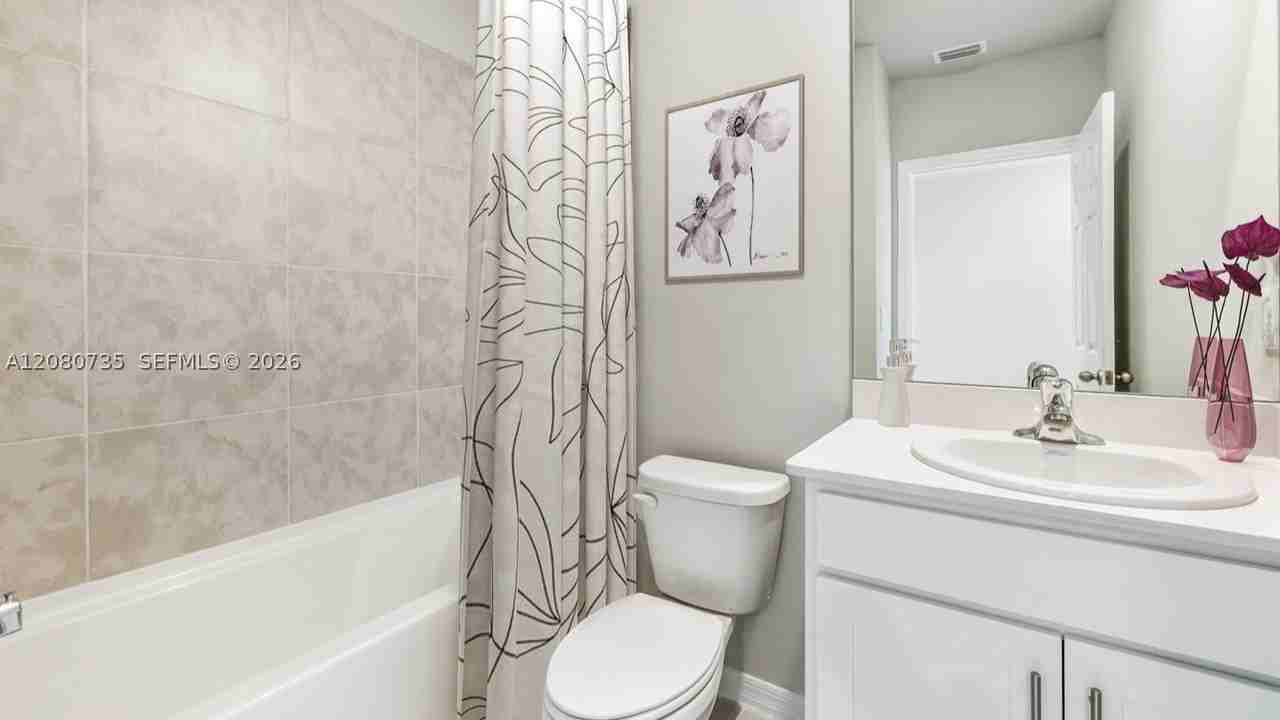6026 Pecan Cir - Photo 4 of 13