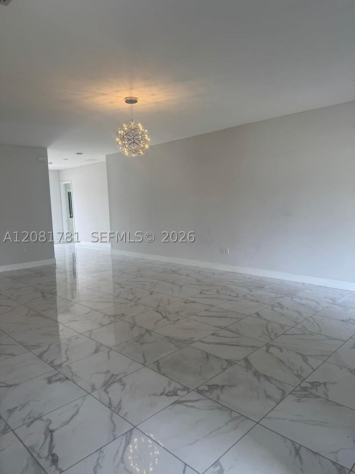 4261 Sw 178th Ave #3190 - Photo 2 of 14
