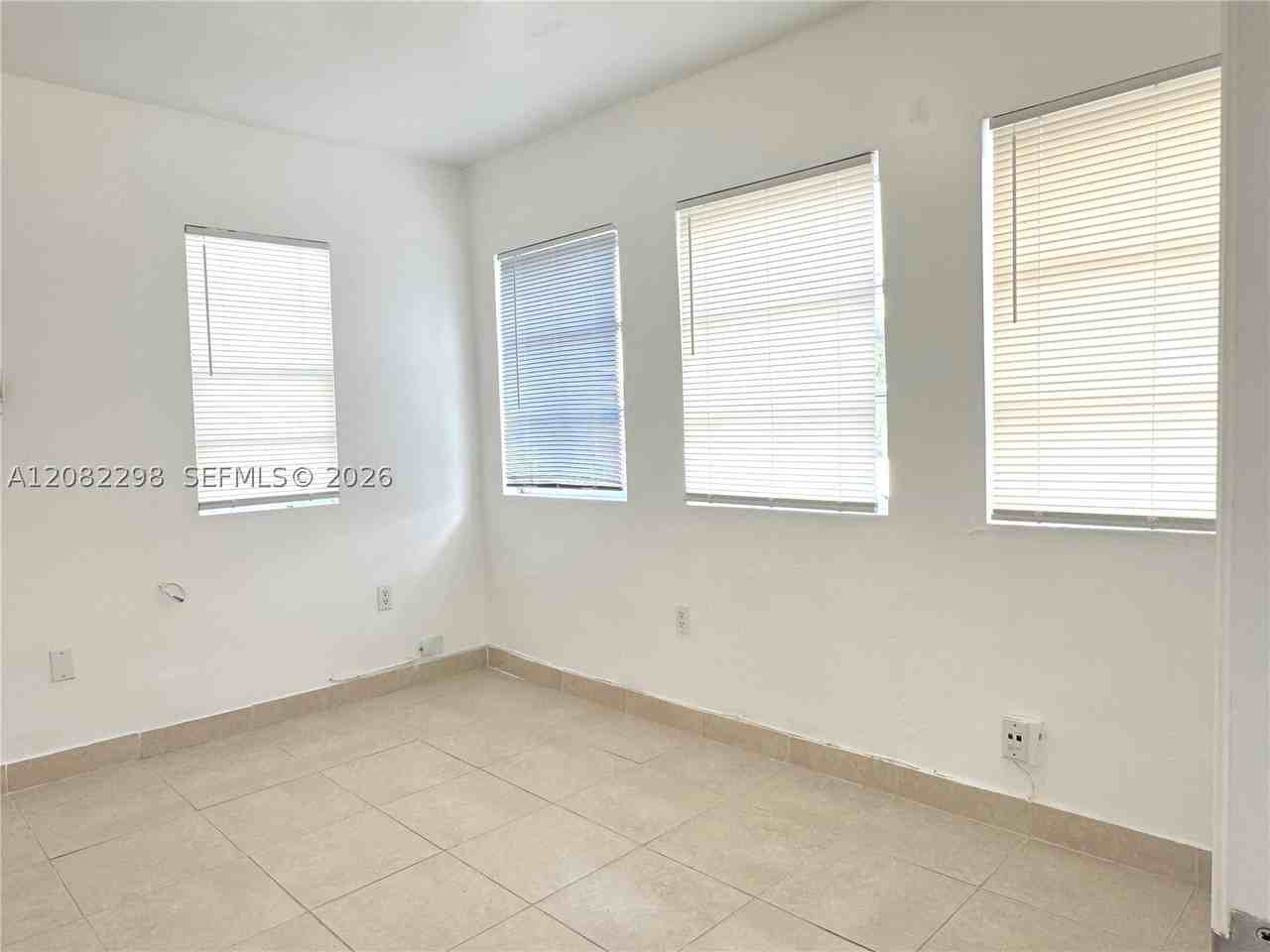 5835 Sw 4th St #A - Photo 5 of 8