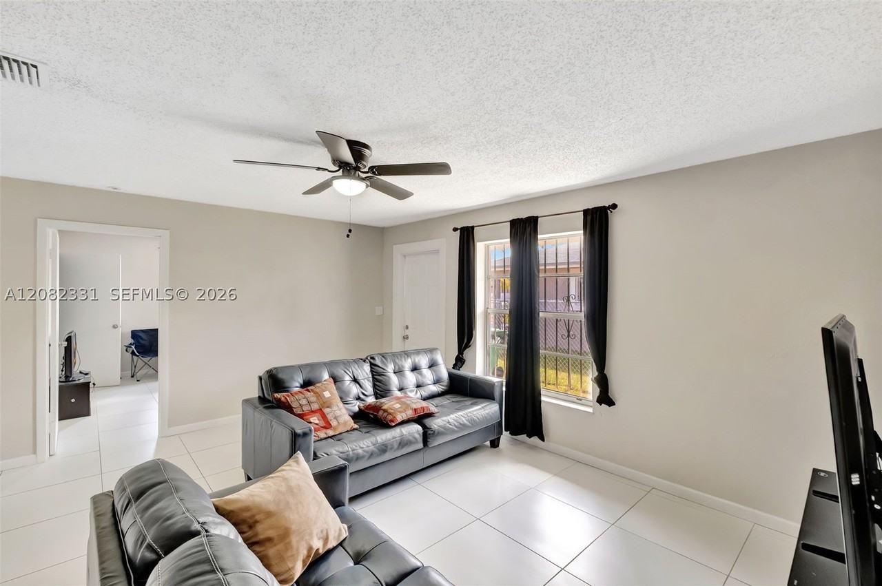 11475 Sw 215th St #11477 - Photo 5 of 11