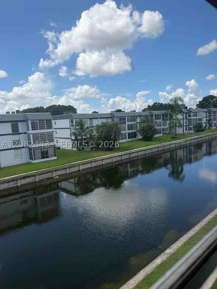 8350 Sands Point Blvd #E309 - Photo 4 of 25