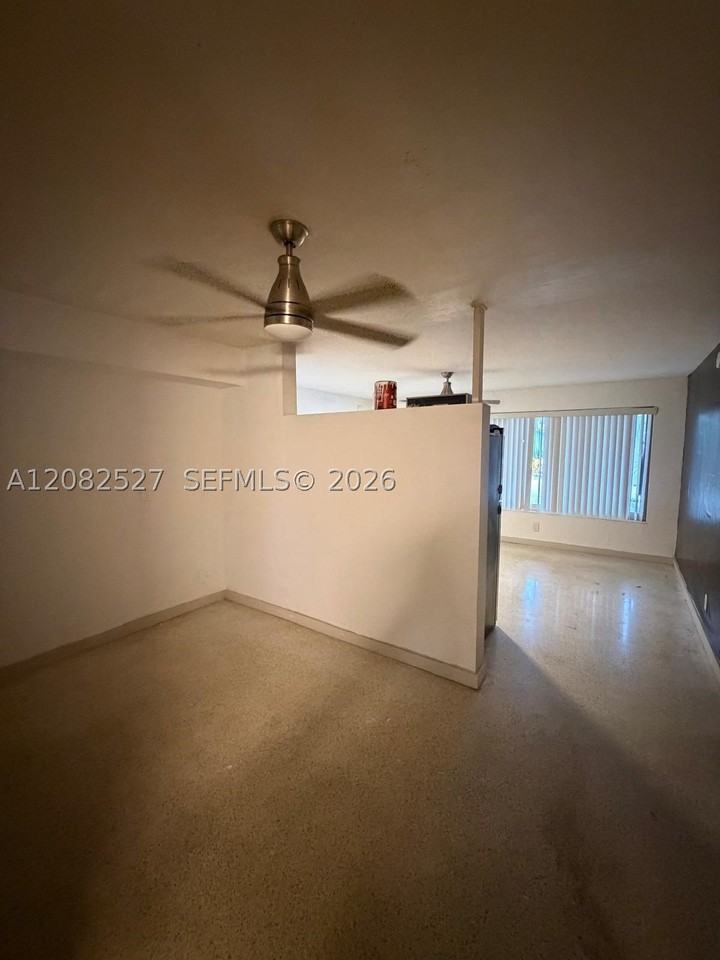 1100 Ne 18th Ct #1-8 - Photo 6 of 16