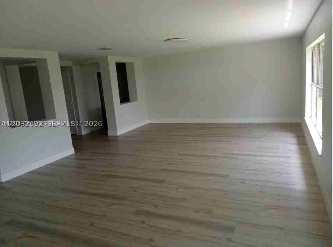 766 Se Norcross Ave #0 - Photo 2 of 18