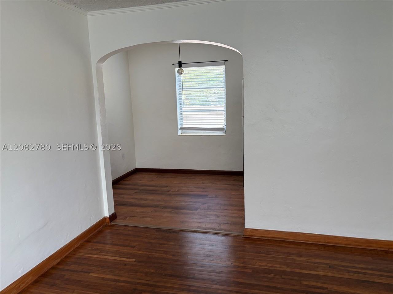 16 Santillane Ave #4 - Photo 6 of 19