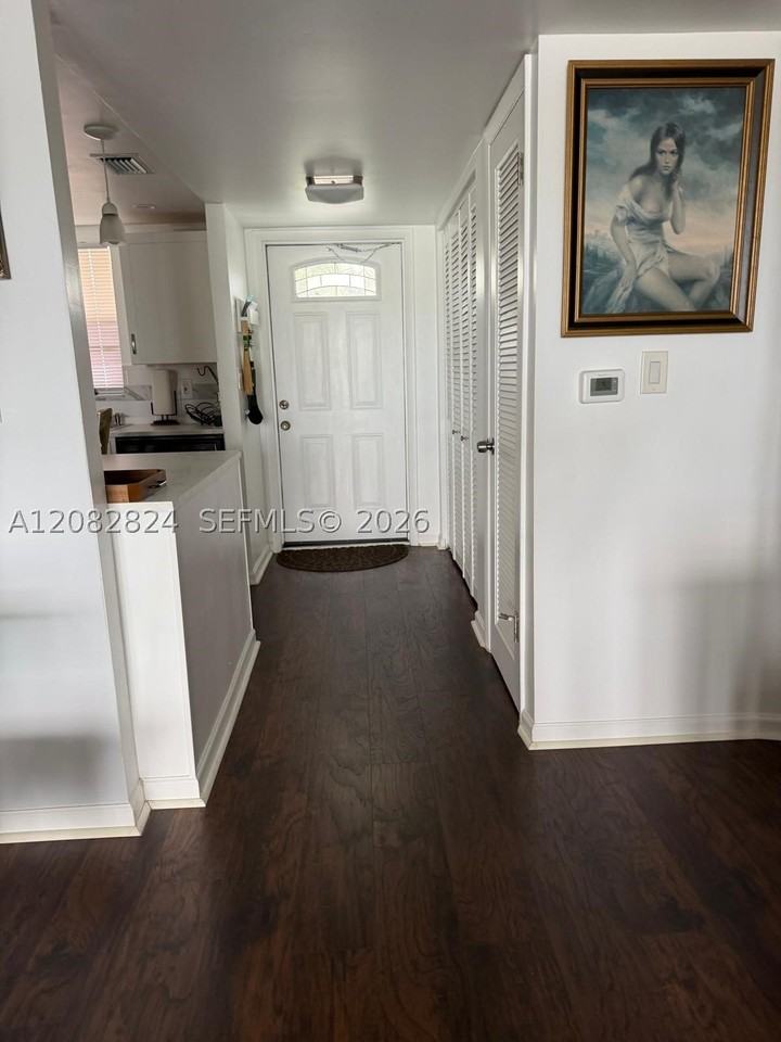 8220 Sunrise Lakes Blvd #211 - Photo 7 of 23