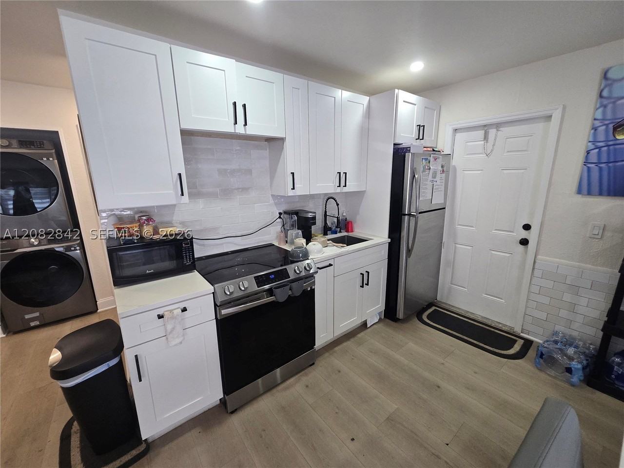 203 Ne 2nd Ave #203 - Photo 5 of 35