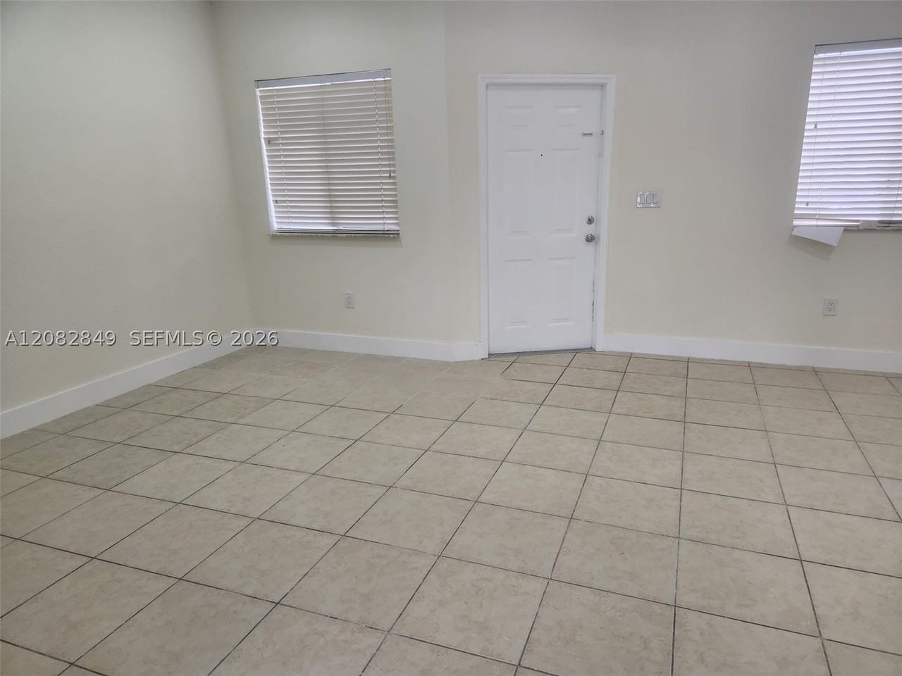 1525 Se 31st Ct #1525 - Photo 7 of 22
