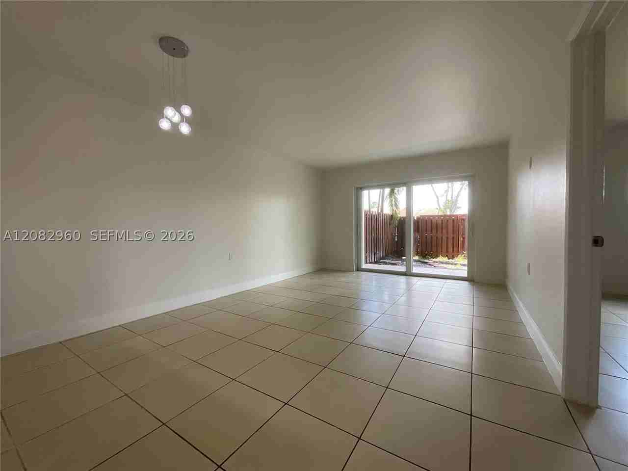 11235 Sw 88th St #107E - Photo 4 of 18