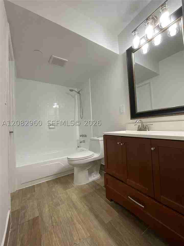 11235 Sw 88th St #107E - Photo 7 of 18