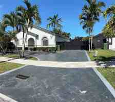 featured image of 709 Se 13th Ter #709
