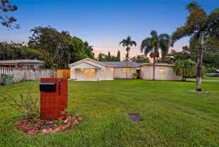 1664 Sw 28th Ave - Photo 1 of 1