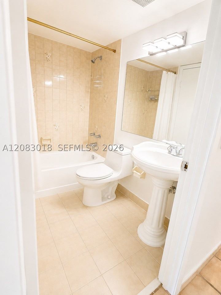 11780 Sw 18th St #307-2 - Photo 6 of 13