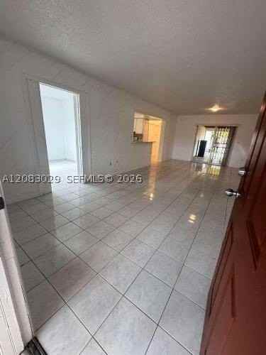 8835 Sw 27th St - Photo 6 of 18