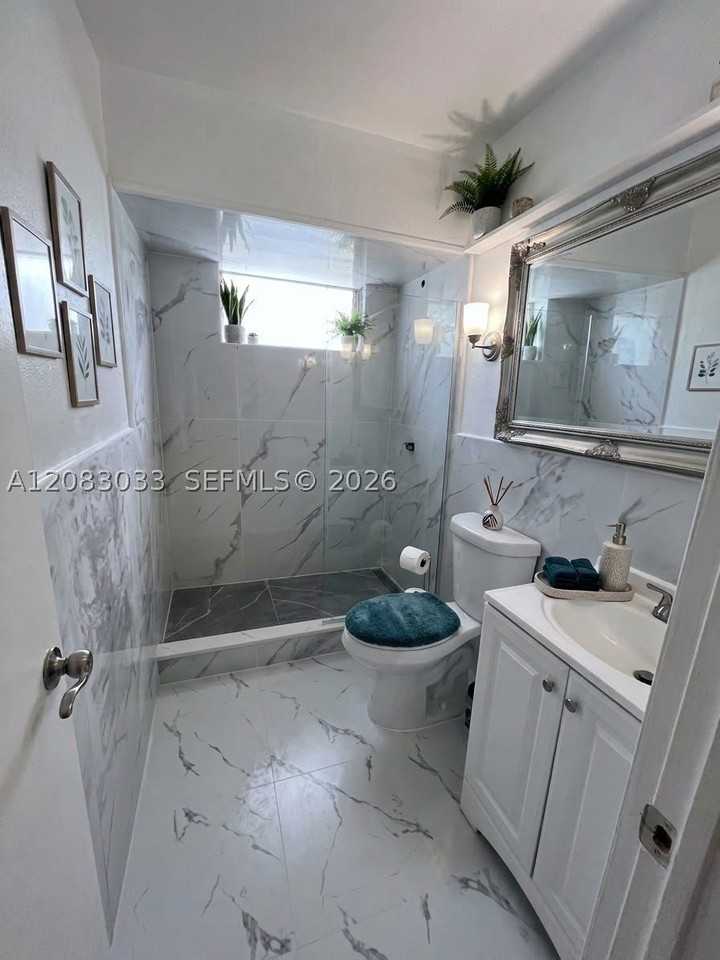 1605 Nw 127th St #0 - Photo 2 of 16