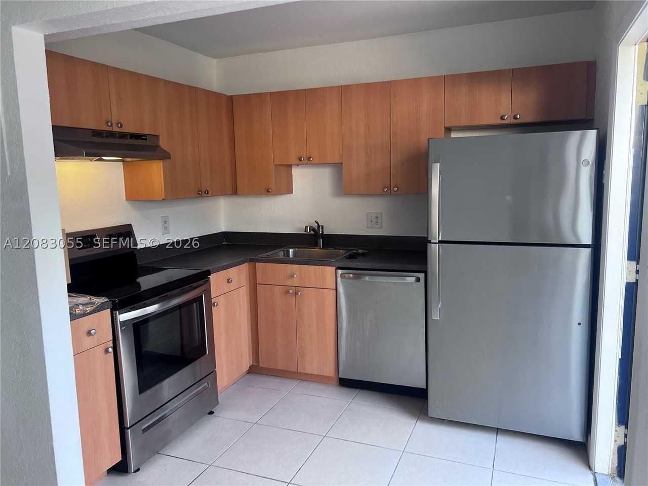 4651 Nw 9th Dr #4651 - Photo 3 of 22