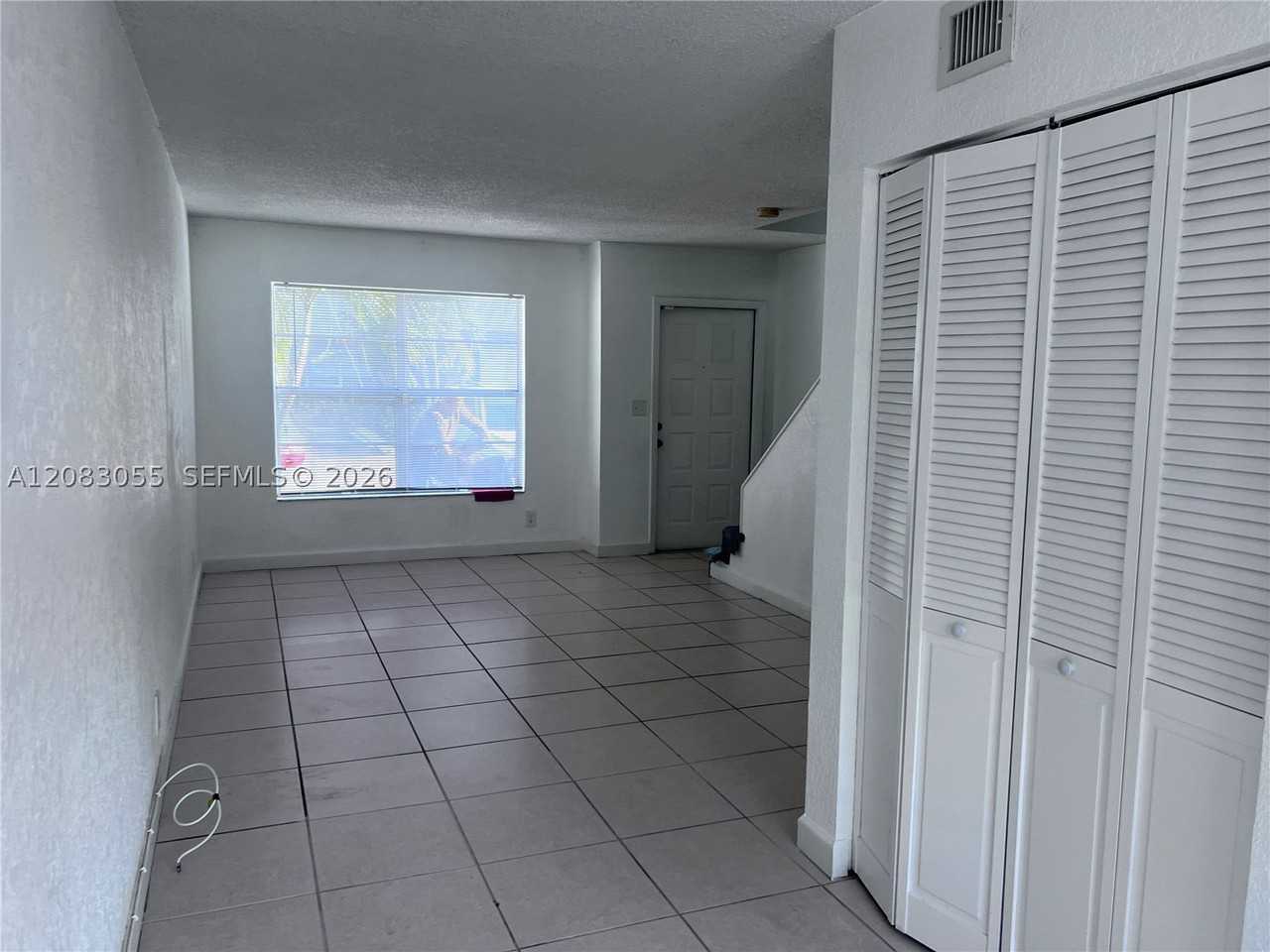 4651 Nw 9th Dr #4651 - Photo 4 of 22
