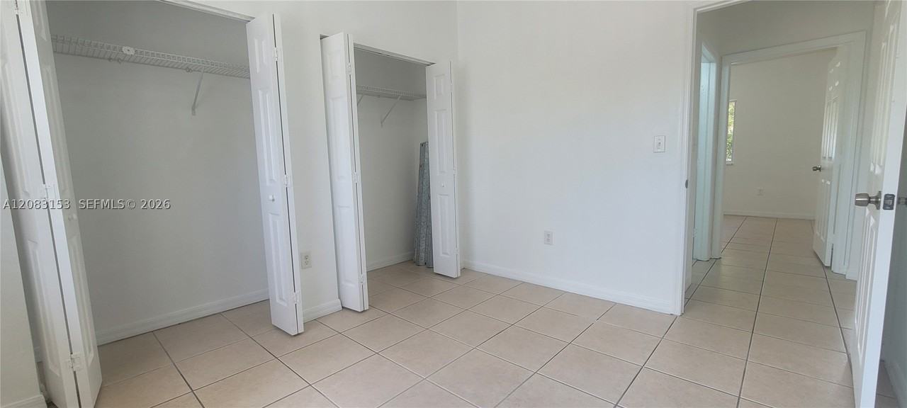 33 E 20th St #203 - Photo 4 of 24