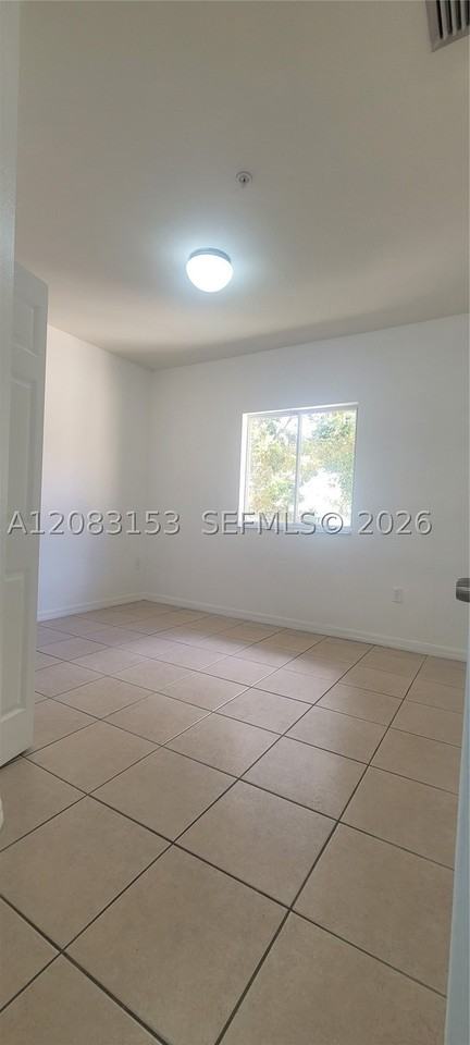 33 E 20th St #203 - Photo 5 of 24