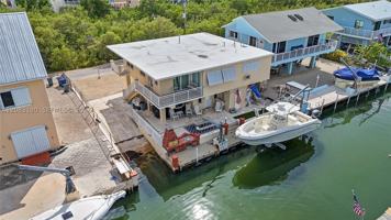 featured image of 621 Cuda Ln #2