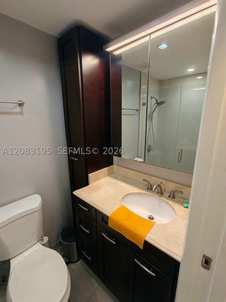 617 Nw 58th Ave - Photo 6 of 14