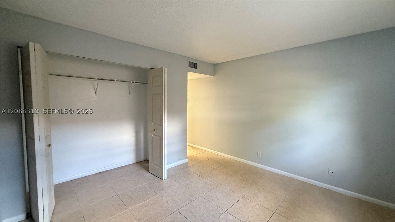 5436 Nw 19th St #5408 - Photo 7 of 18
