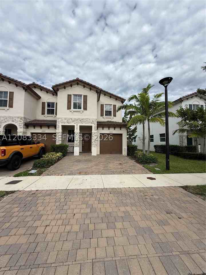 12856 Nw 22nd Pl #12856 - Photo 2 of 50