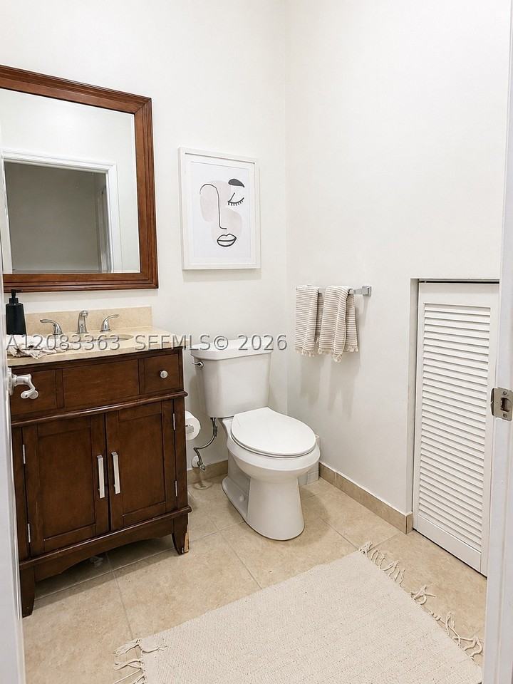 7512 Nw 108th Path - Photo 6 of 11