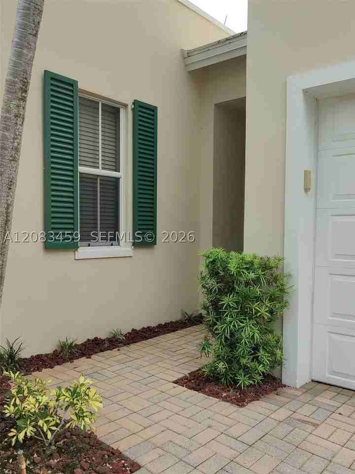 17276 Bermuda Village Dr #17276 - Photo 7 of 50