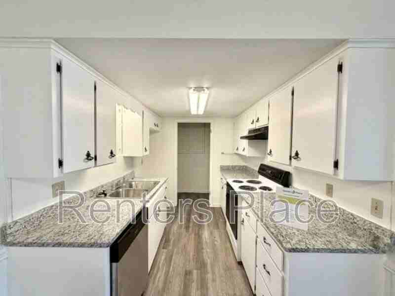 6912 E 46th Pl - Photo 7 of 17
