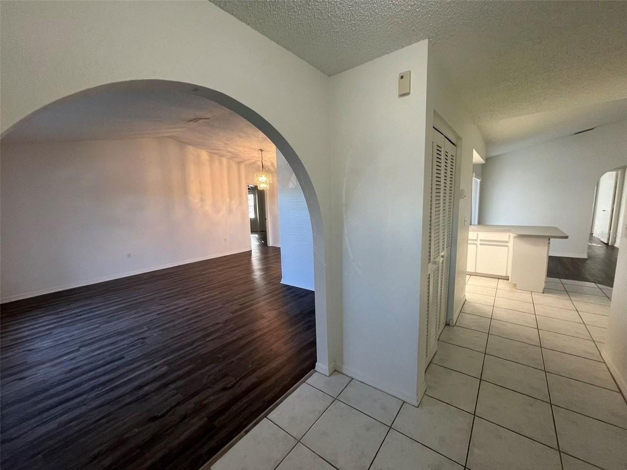 26453 Trinilas Dr - Photo 2 of 14