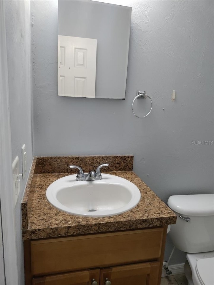 601 Hardy St #5 - Photo 6 of 7