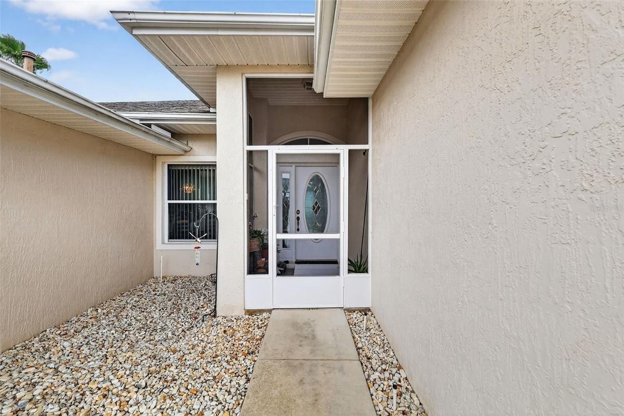 4528 Glen Coe St - Photo 7 of 50