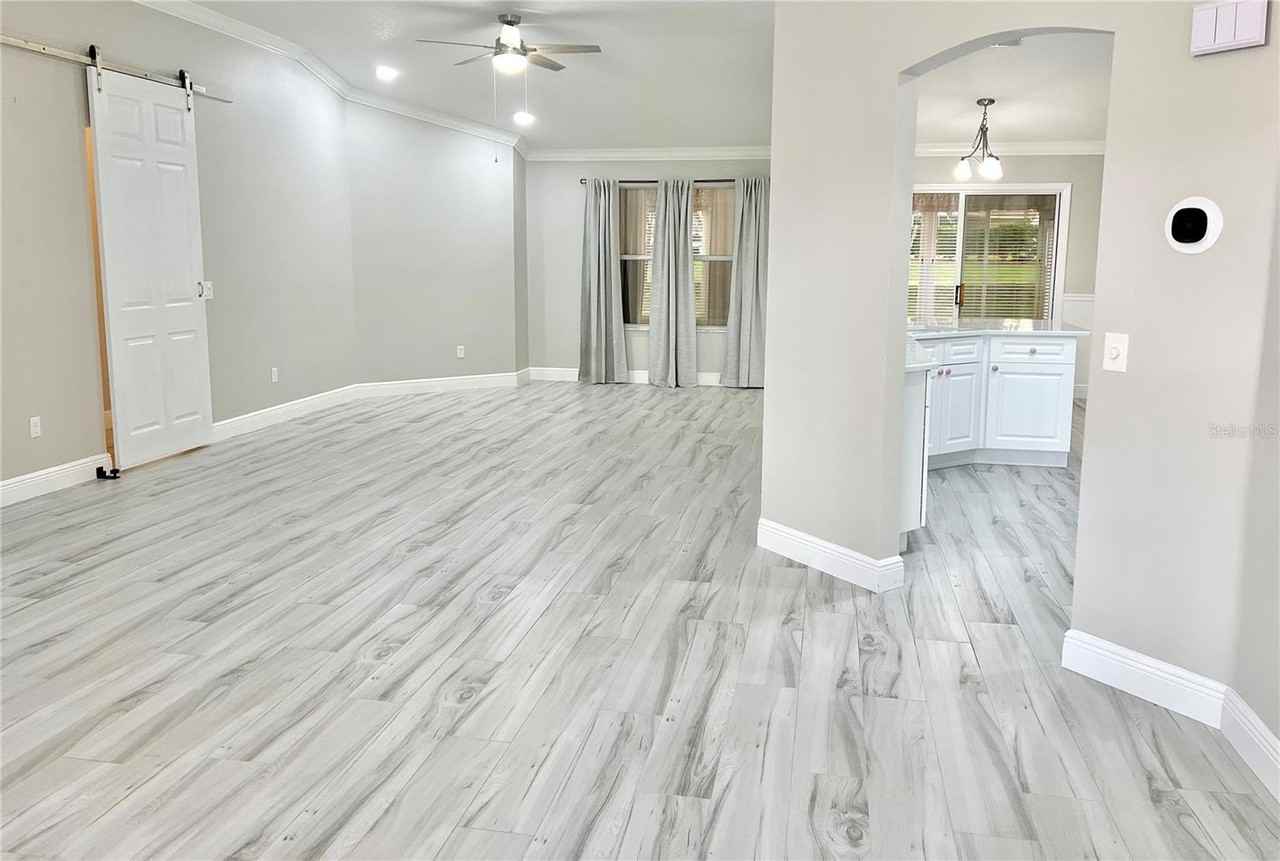 919 Camino Del Rey Dr - Photo 3 of 43