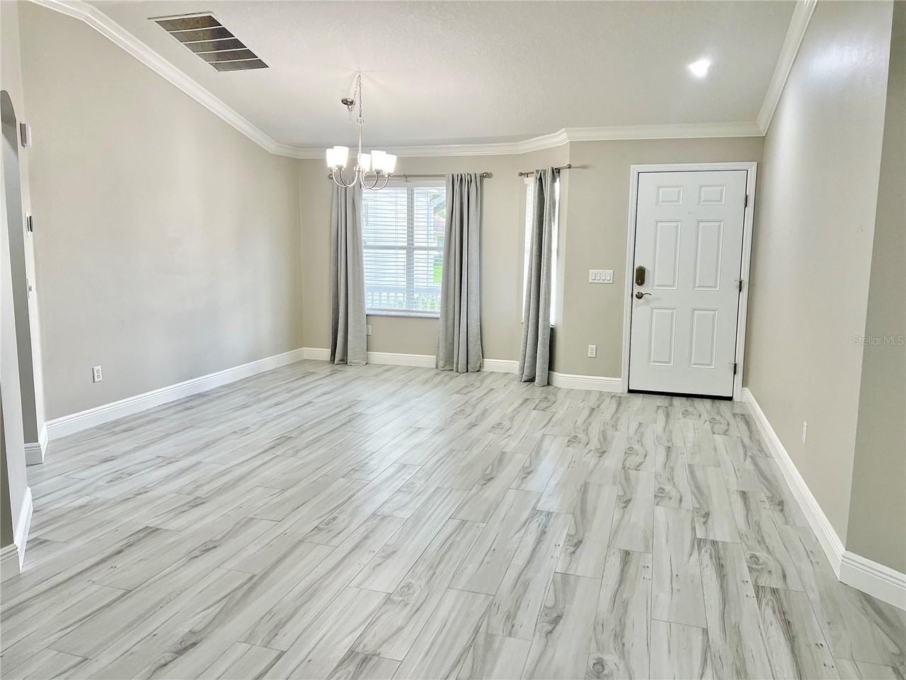 919 Camino Del Rey Dr - Photo 4 of 43