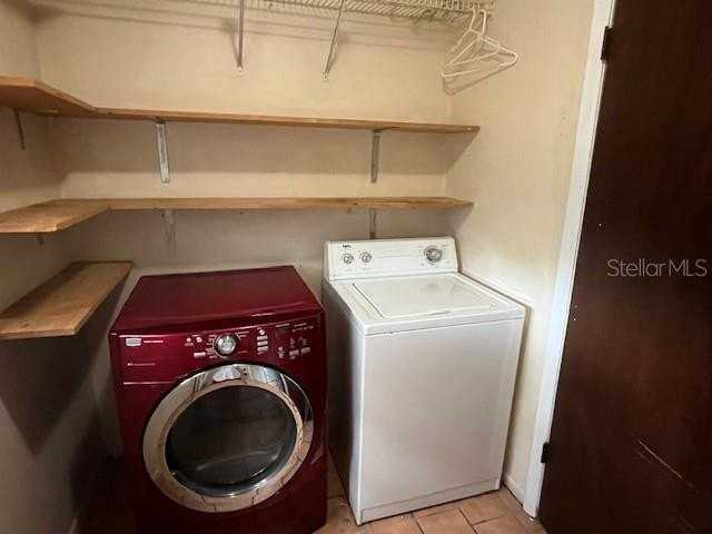 2832 Nw 44th Pl - Photo 5 of 11