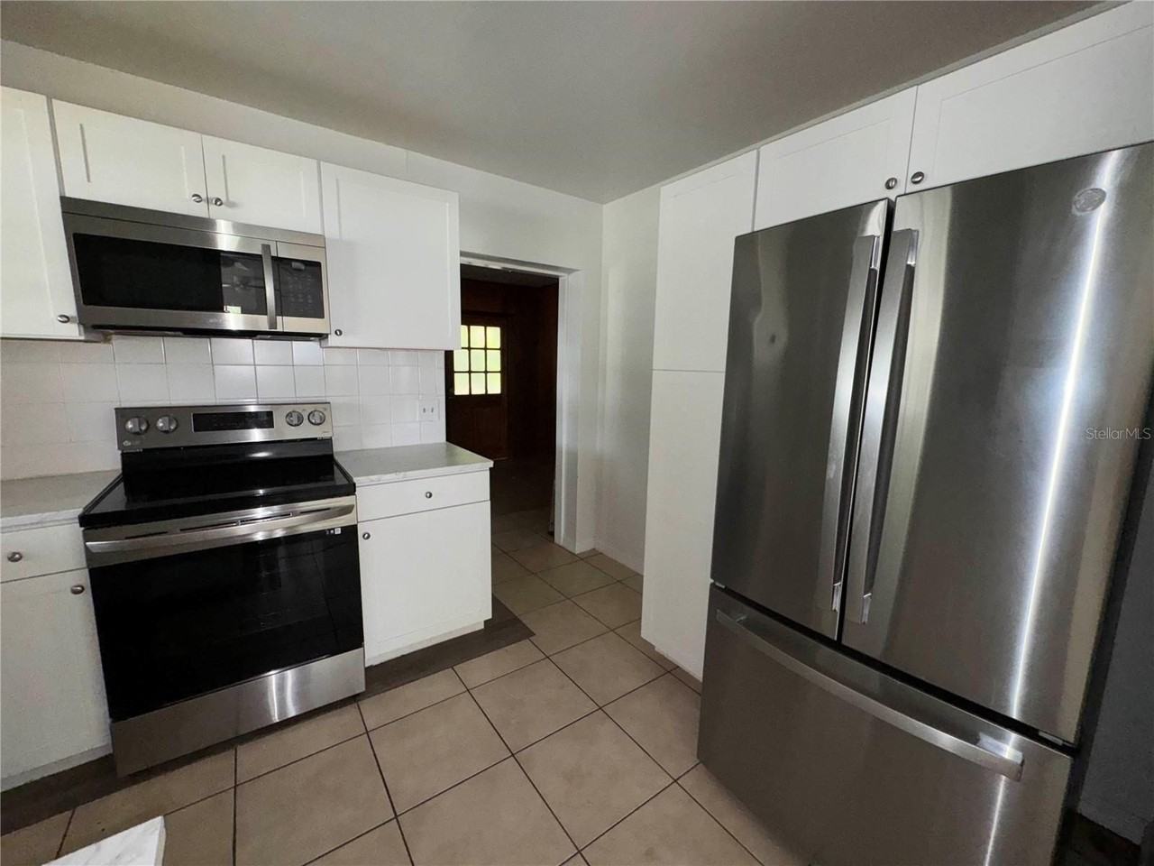 325 Chesney Blvd - Photo 5 of 24