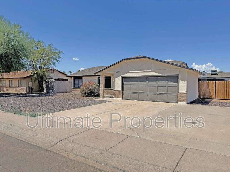 9538 W Echo Ln