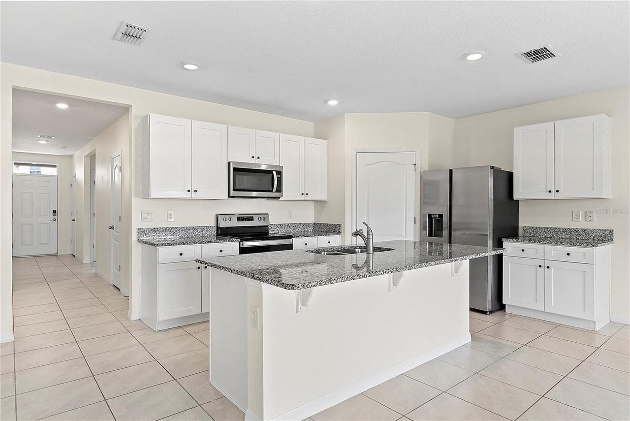 524 Talisi Loop - Photo 4 of 30