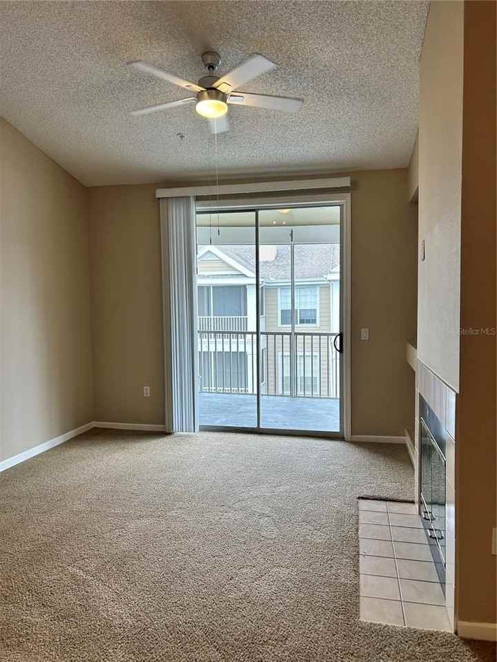 13102 Mulberry Park Dr #934 - Photo 5 of 11