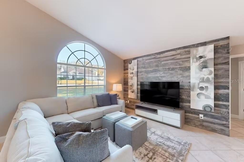 102 Titan Dr - Photo 6 of 50