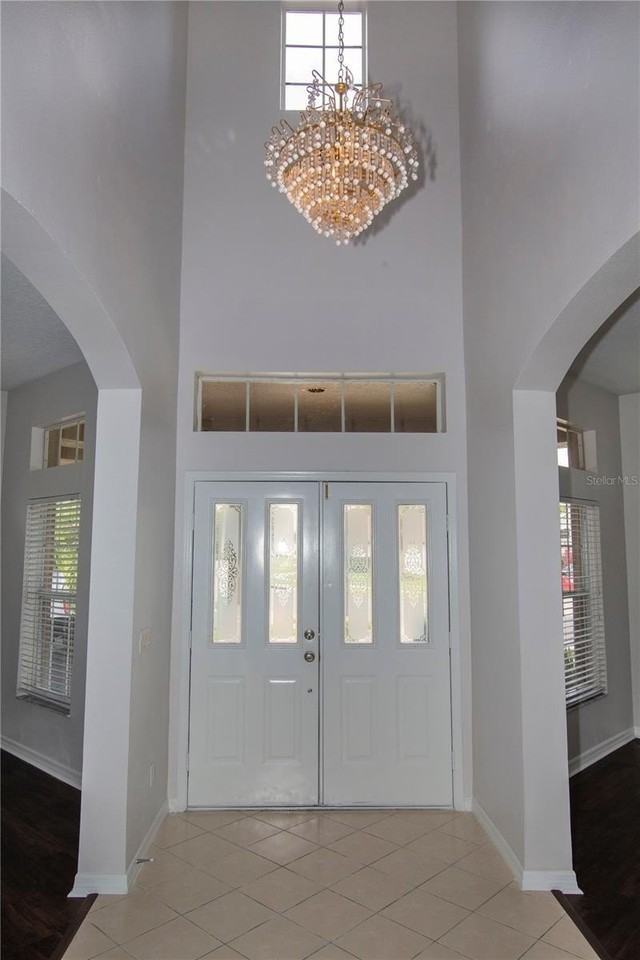 664 Cedar Forest Cir - Photo 3 of 37