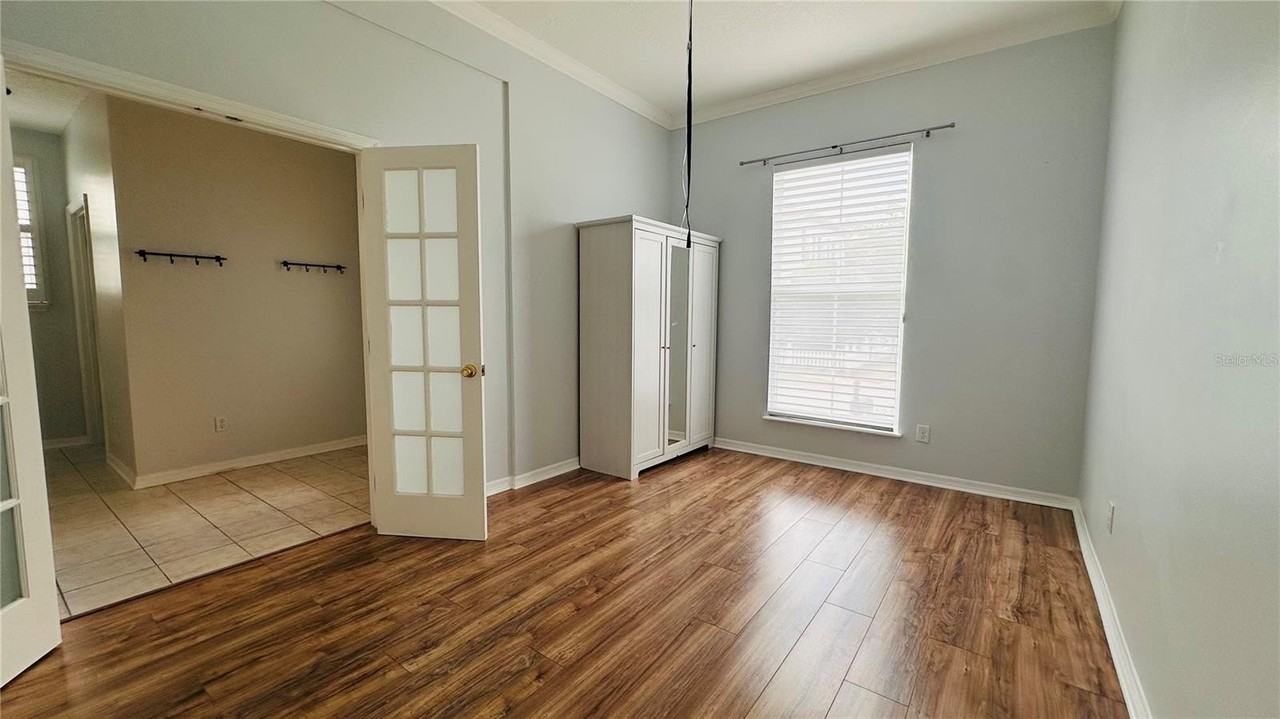 622 Wisteria Ln - Photo 6 of 34
