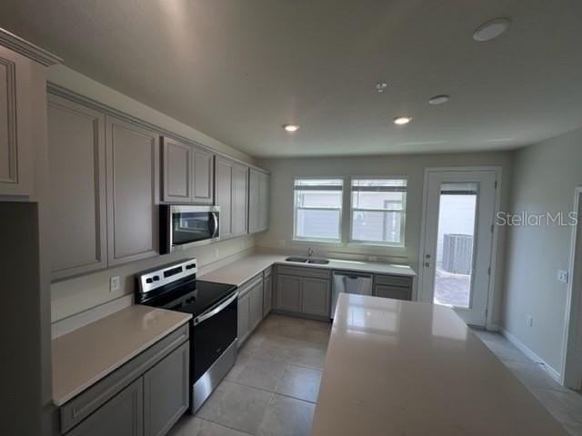 14404 Orchid Island Dr - Photo 3 of 42