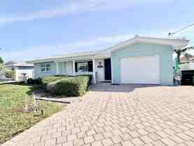 2513 Gulf Blvd - Photo 1 of 1