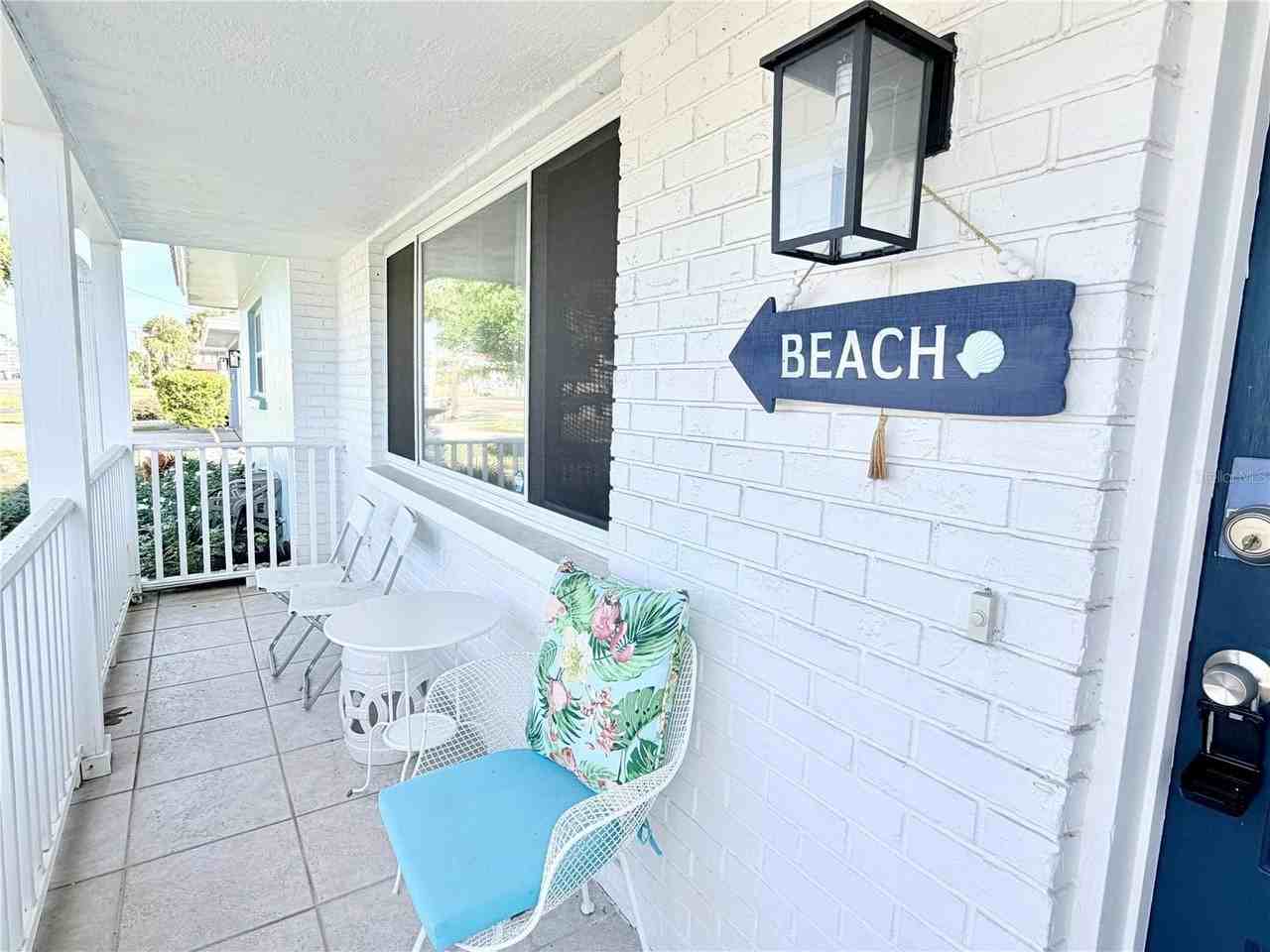 2513 Gulf Blvd - Photo 3 of 30