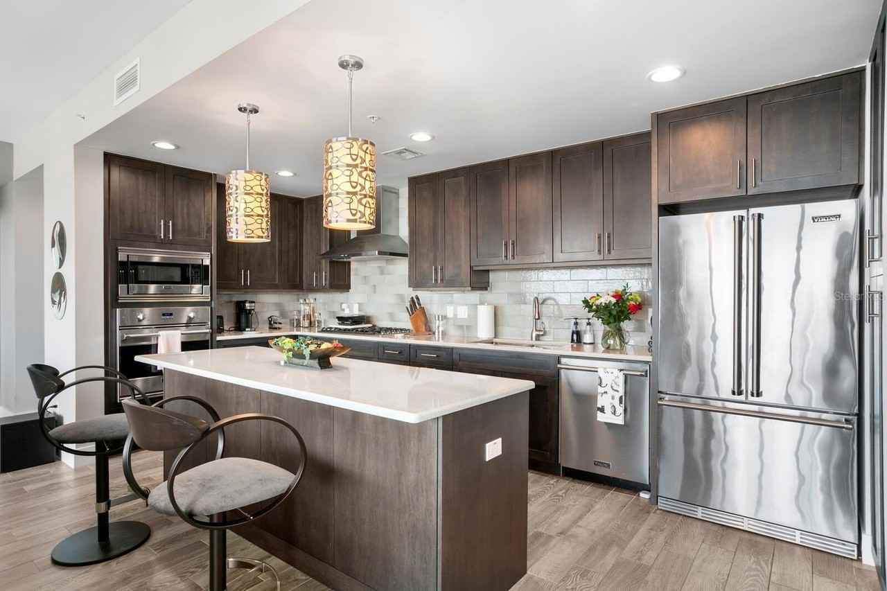 176 4th Ave Ne #1002 - Photo 2 of 50